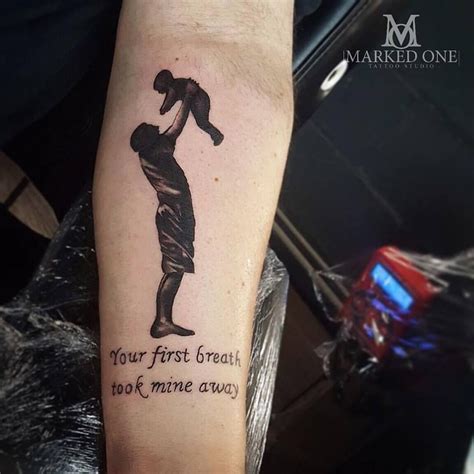 Tatuaggio padre figlio